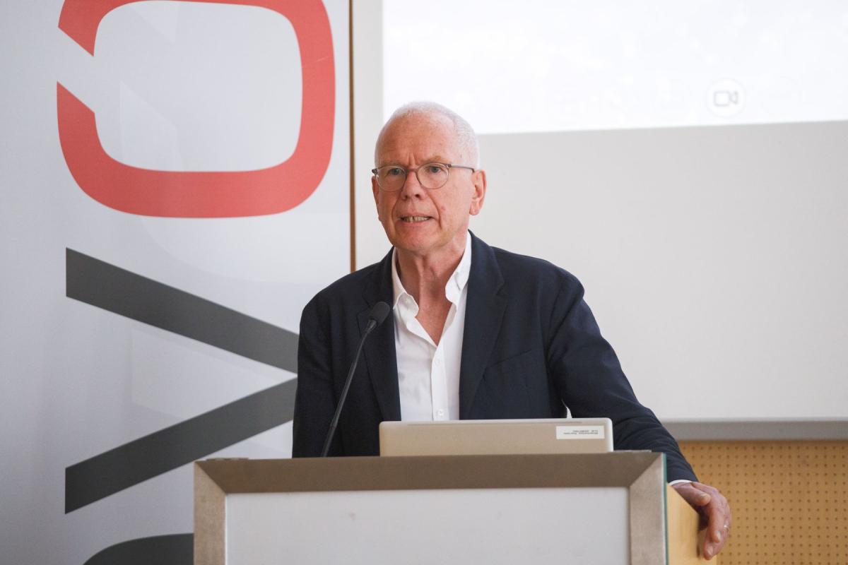 Stefan Bollmann