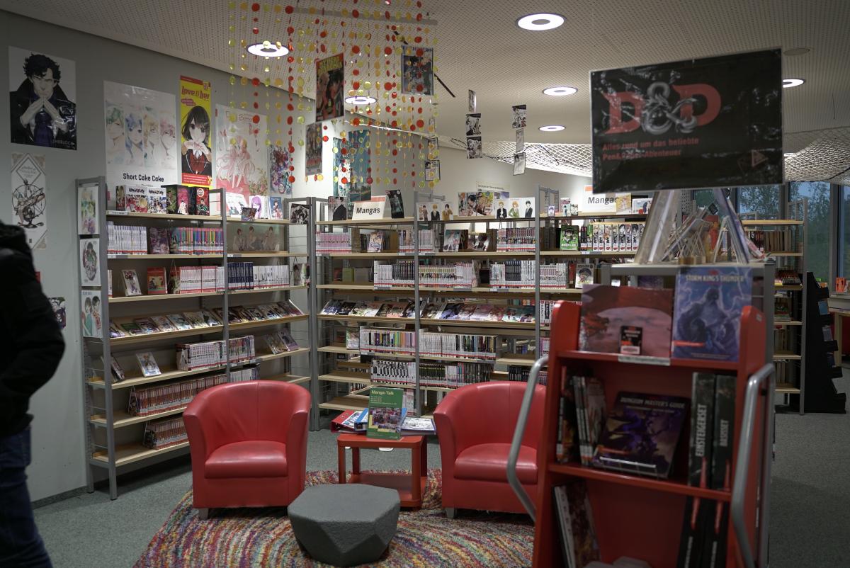 Innenbereich der Stadtbibliothek Wissensturm Linz