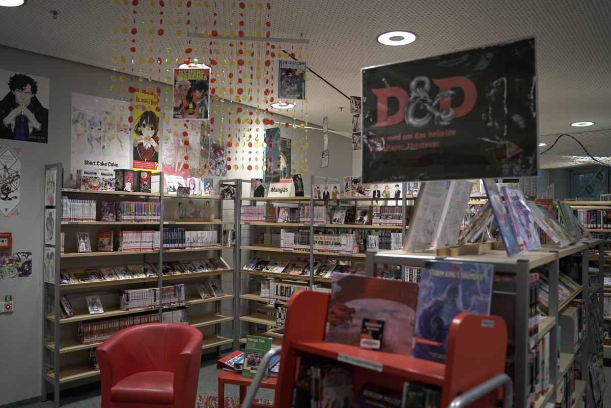 Innenbereich der Stadtbibliothek Wissensturm Linz