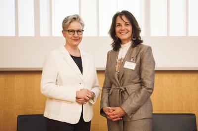 Michaela Mayr und Ursula Liebmann