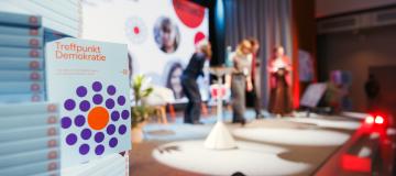 Demokratie-Guide